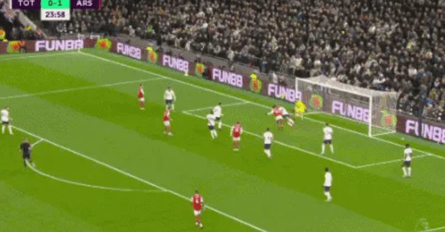 1673811754822012572.gif 北伦敦24.gif